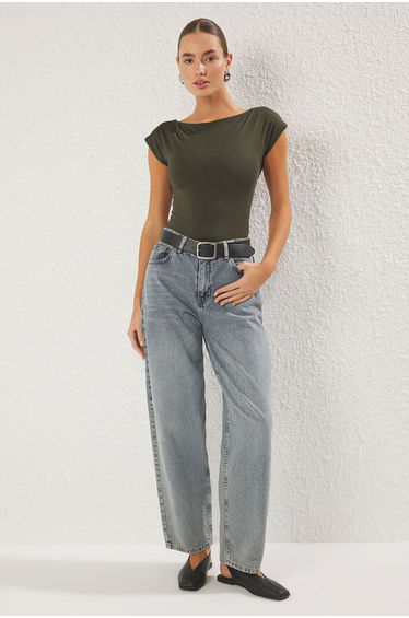 Khaki Fitted/Fits the Body Boat Neck Flexible Snap Knit Bodysuit