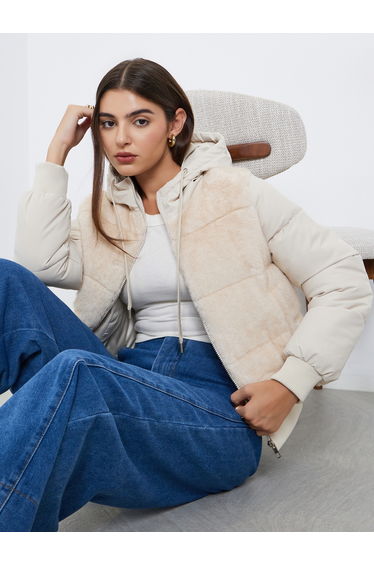 Women Off White Regular Fit Regular Length Faux Fur Padded Jacket