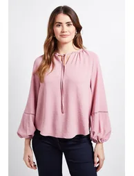 Scallop Trim Gathered Raglan Top - 3