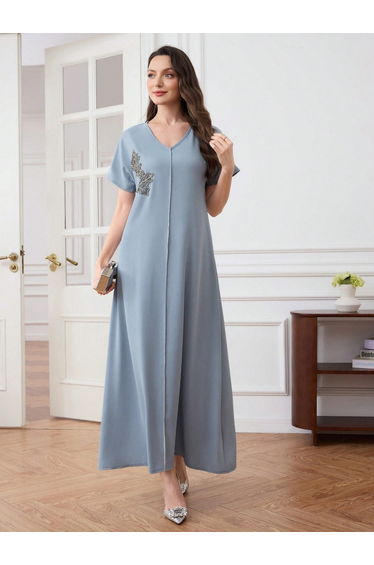 Women Leaf Patch Detail V Neck Maxi Dress