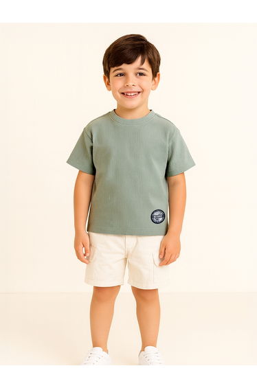 Boys Ribbed Knit Round Neck T-Shirt