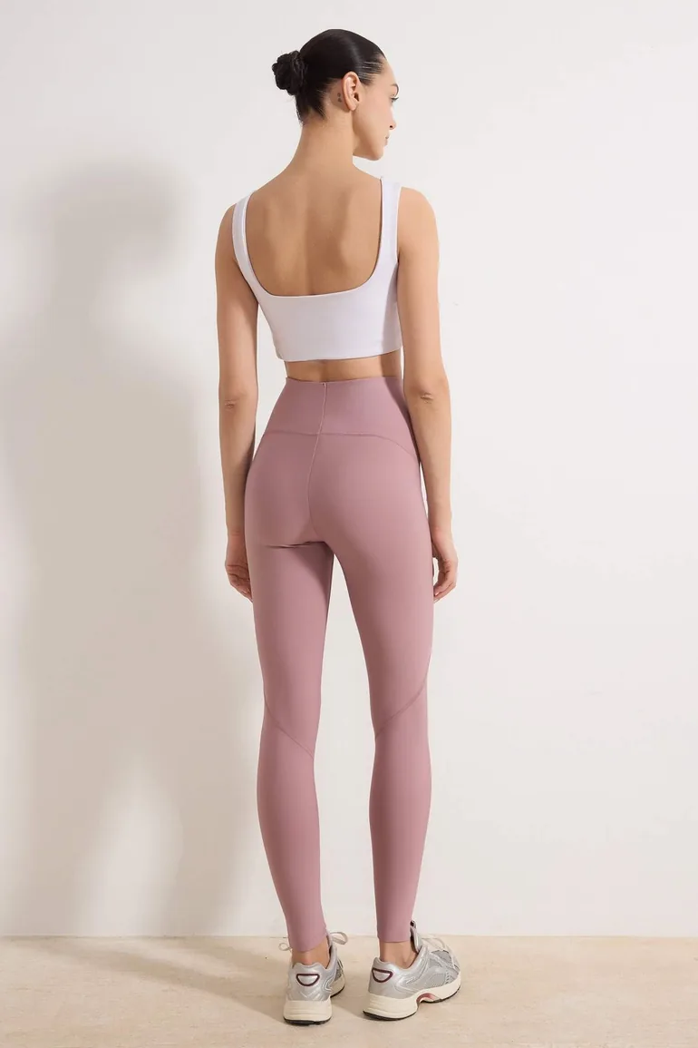 Dusty Rose Diver/Scuba Leggings Sports Leggings - 1