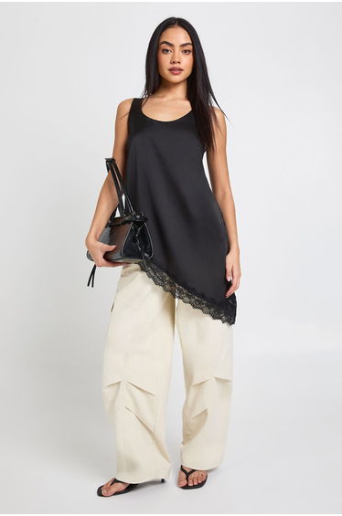 Scoop Neck Asymmetric Hem Cami Top - black