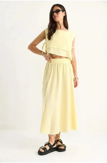 طقم هيكوب باللون الأصفر