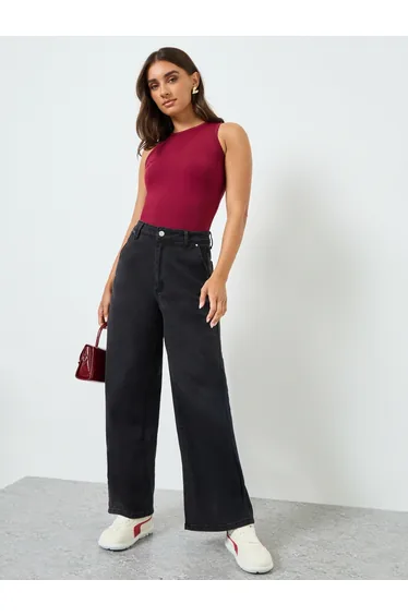 Women High Rise Barrel Fit Jeans