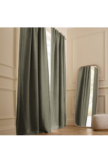Private Blackout Curtain in Washed Linen with Concealed Tabs