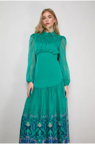 فستان اويسيس شيفون أخضر ميداكسي على شكل حرف A بأكمام طويلة