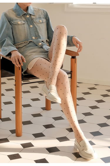 Black Dots Jacquard Tights