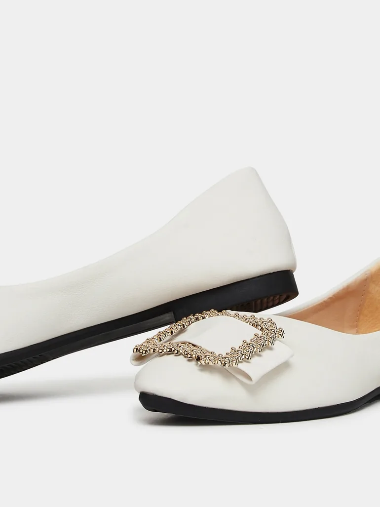 حذاء زحاف مربع ببكلة - 2