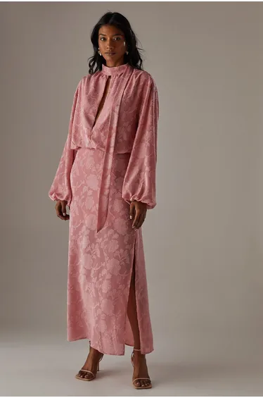 Chiffon Jacquard High Neck Slash Front Blouse