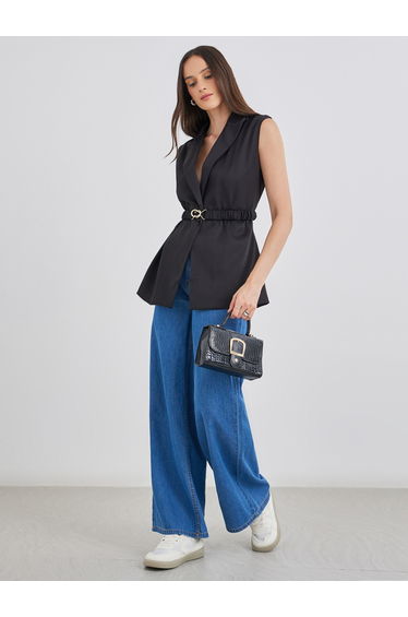 Women Black Regular Fit Longline Sleeveless Belted Blazer