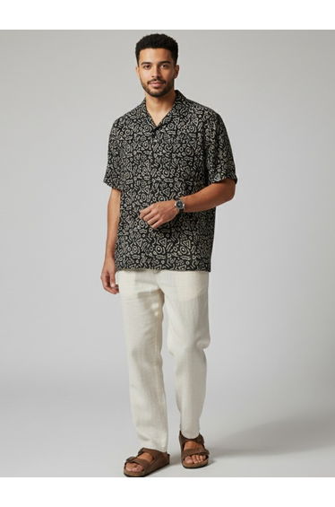 Men Classic Graphic Print Casual Shirt