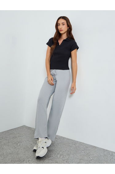 Women Solid Straight Leg Knitted Pants