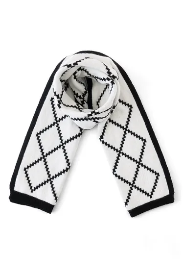 Diamond Print Scarf in Ivory