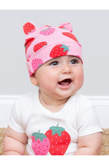 Berry Brave Hat