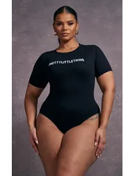 PRETTYLITTLETHING Plus Black Cap Sleeve Bodysuit - 2