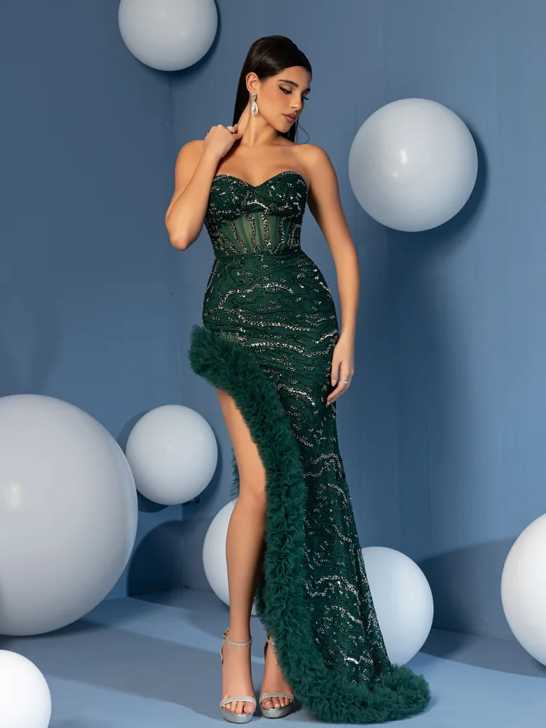 deep green bodycon dress WEDTREND Women Sequins Corset Homecoming Dress Dark Green Beaded Bodycon Spaghetti Straps Short Cocktail Dress, Dark Green / US8