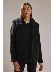 OVERSIZED CROSS-OVER PLUSH VEST - 6