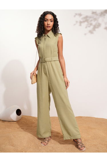 Solid Sleeveless Collared Jumpsuit with Belt Detail