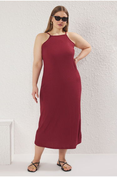 Burgundy Halter Neck Crepe Textured Fabric Midaxi Length Knitted Plus Size Dress