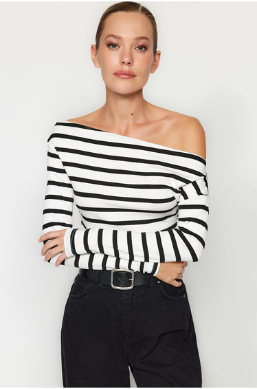 Black and White Striped Premium Soft Fabric Fitted Boat Collar Flexible Knitted Blouse