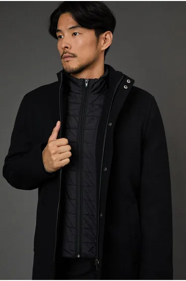 معطف بيرتن أسود