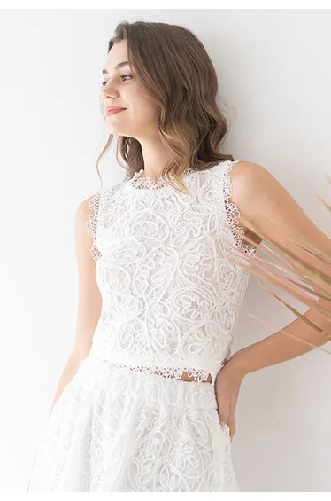 Diva Full Lace Crop Top in White