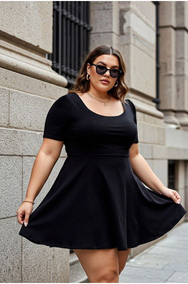 Black Skater Waist Opening Inside Shorts Knitted Plus Size Dress