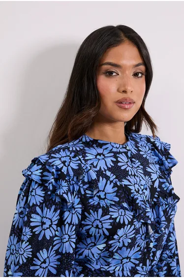 فستان دوروثي بيركينز قميص أزرق قصير بقصة مستقيمة بطبعة أزهار