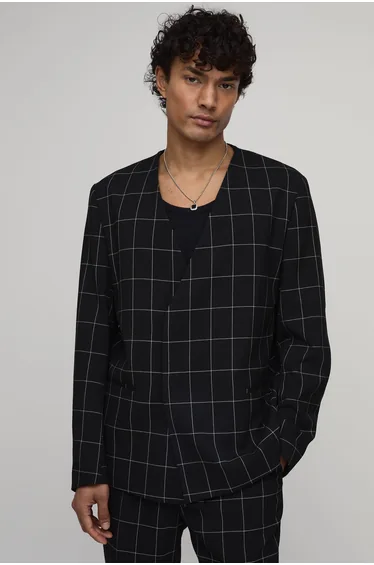 بليزر بوهو أسود بطبعة كاروهات