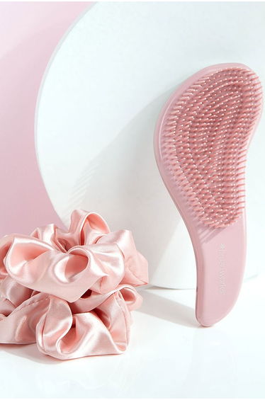 Brushworks Detangling Brush and Scrunchie Set