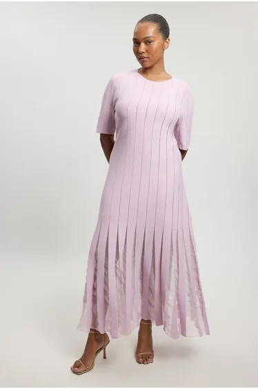 Plus Size Viscose Blend Filament Full Skirt Knit Short Sleeve Midi Dress