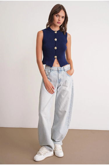 Mixray Textured Knit Crop Top with Button Details