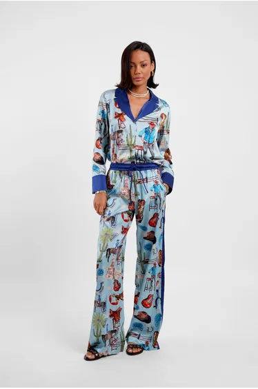 قميص جيسيكا راسل فلينت ستان بأكمام طويلة