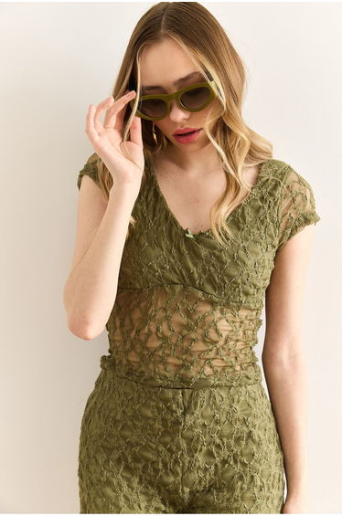 Women's Khaki Roba Lined V-Neck Crop Lace top