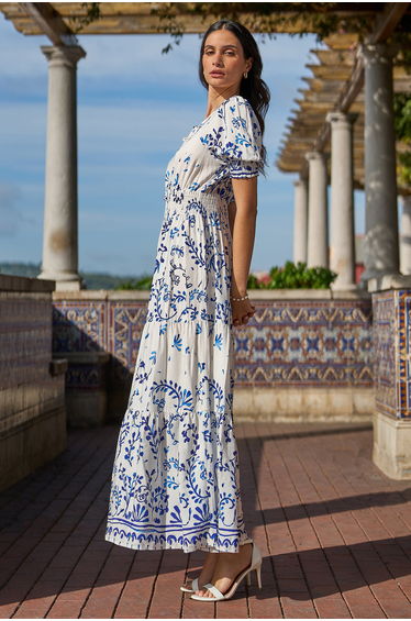 Yumi White Border Print Maxi Dress