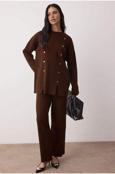 Dark brown oversize ribbed/camisole plain knitwear hijab bottom