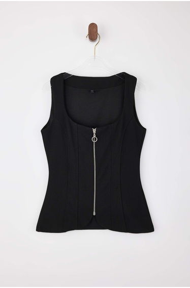 Black Fitted/Square Neck Zip-Up Sleeveless Scuba Crepe Knitted Blouse