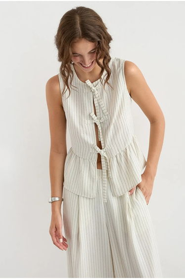 Striped Crew Neck Sleeveless Blouse
