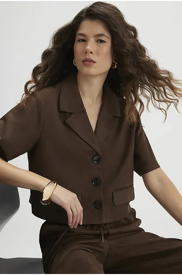 قميص شمواة صناعي بأكمام قصيرة - بني