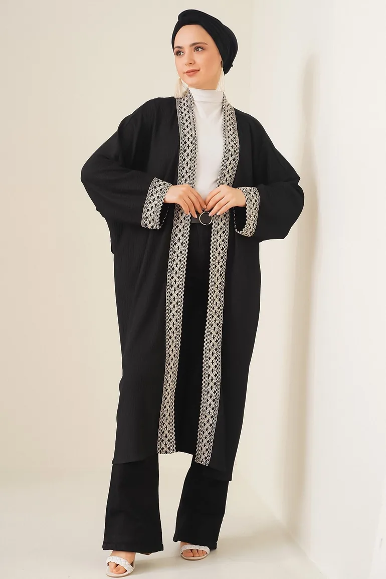 Knitted Long Kimono with Embroidery - Black