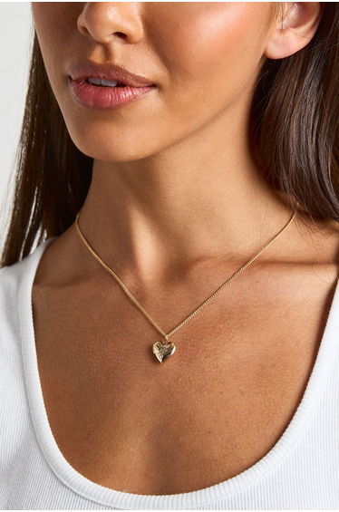 Vintage Inspired Heart Locket Necklace - gold