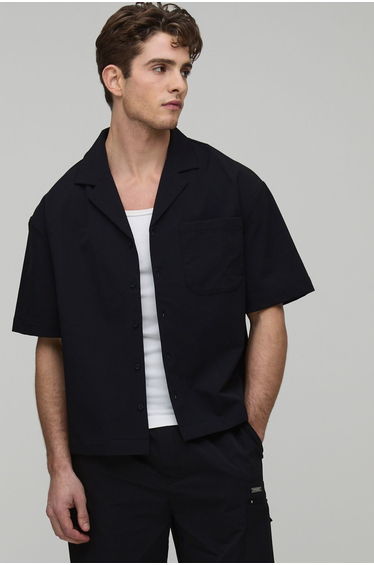 Oversized Revere Technical Short Sleeve Shirt - black