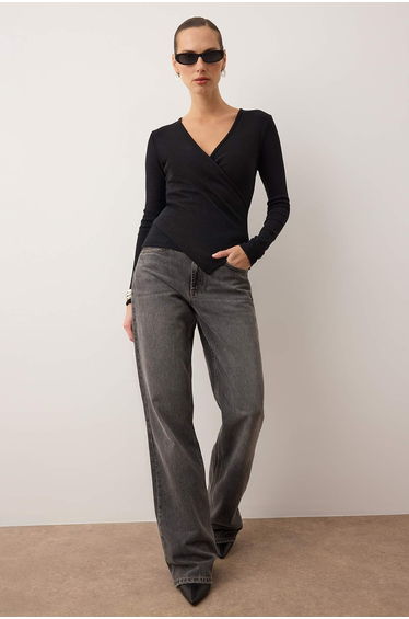 Blouse - Black - Slim fit