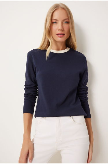 Women's Navy Blue Contrast Color Collar Cotton Knitted Basic top