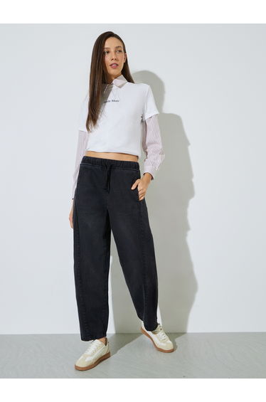 Black Barrel Fit Jogger Style Jeans
