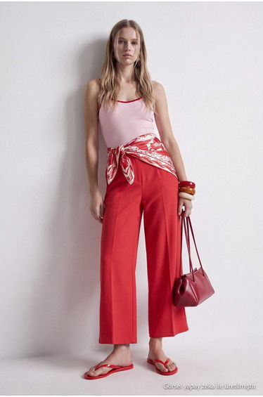 Red Culotte Pattern Woven Trousers