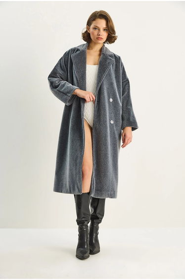LUCCI Plush Buttoned Coat