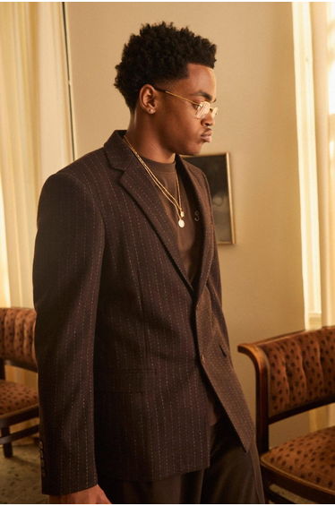 Pinstripe Slim Fit Blazer - taupe