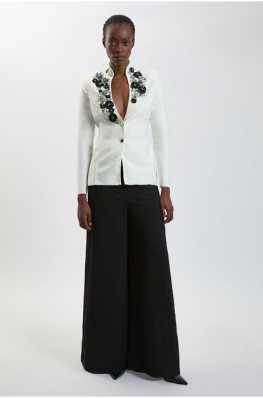 Embellished Figure Form Fitted Blazer Jacket